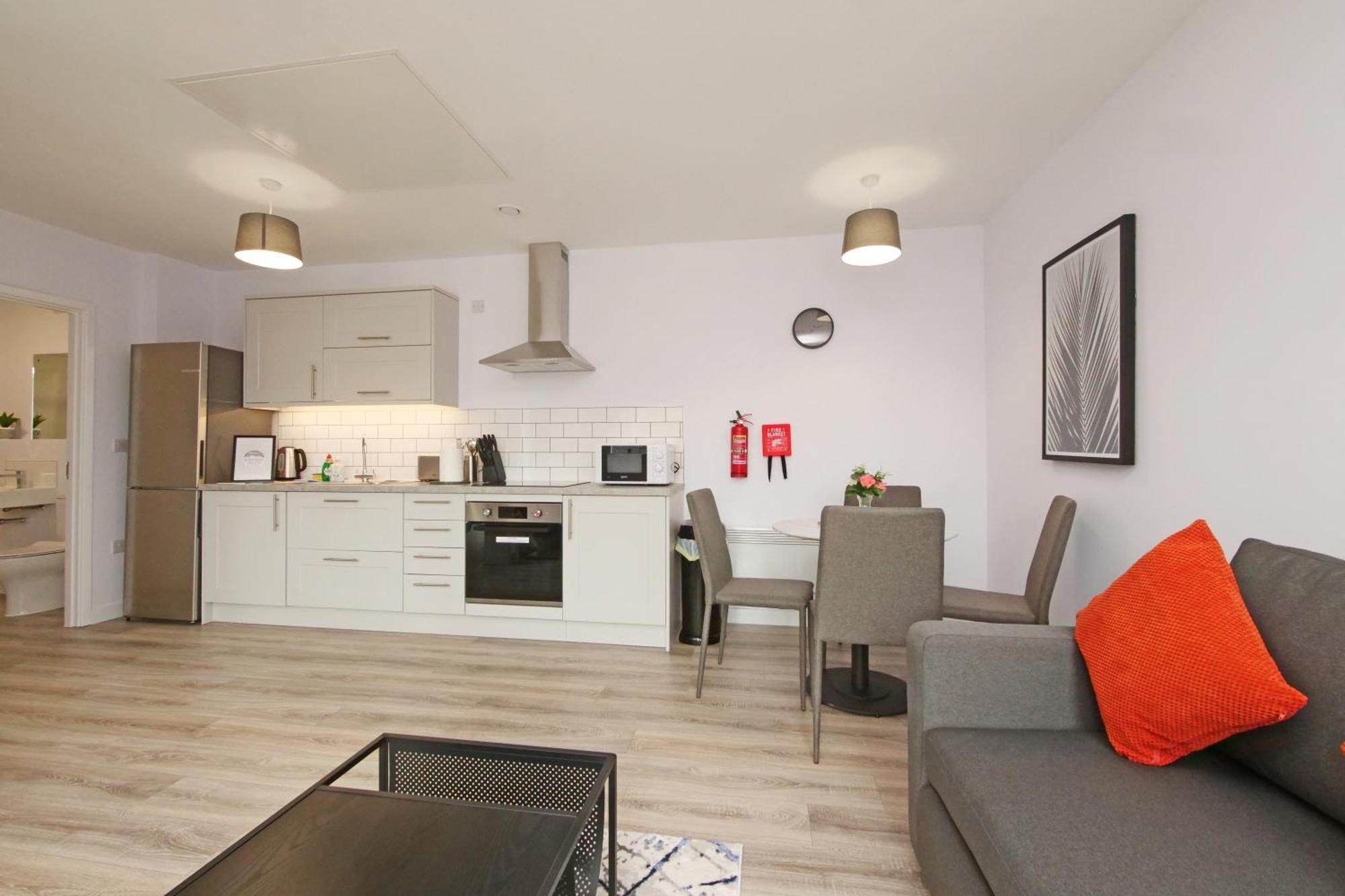 Apartment 46 Luna With Free Parking ยอร์ค ภายนอก รูปภาพ