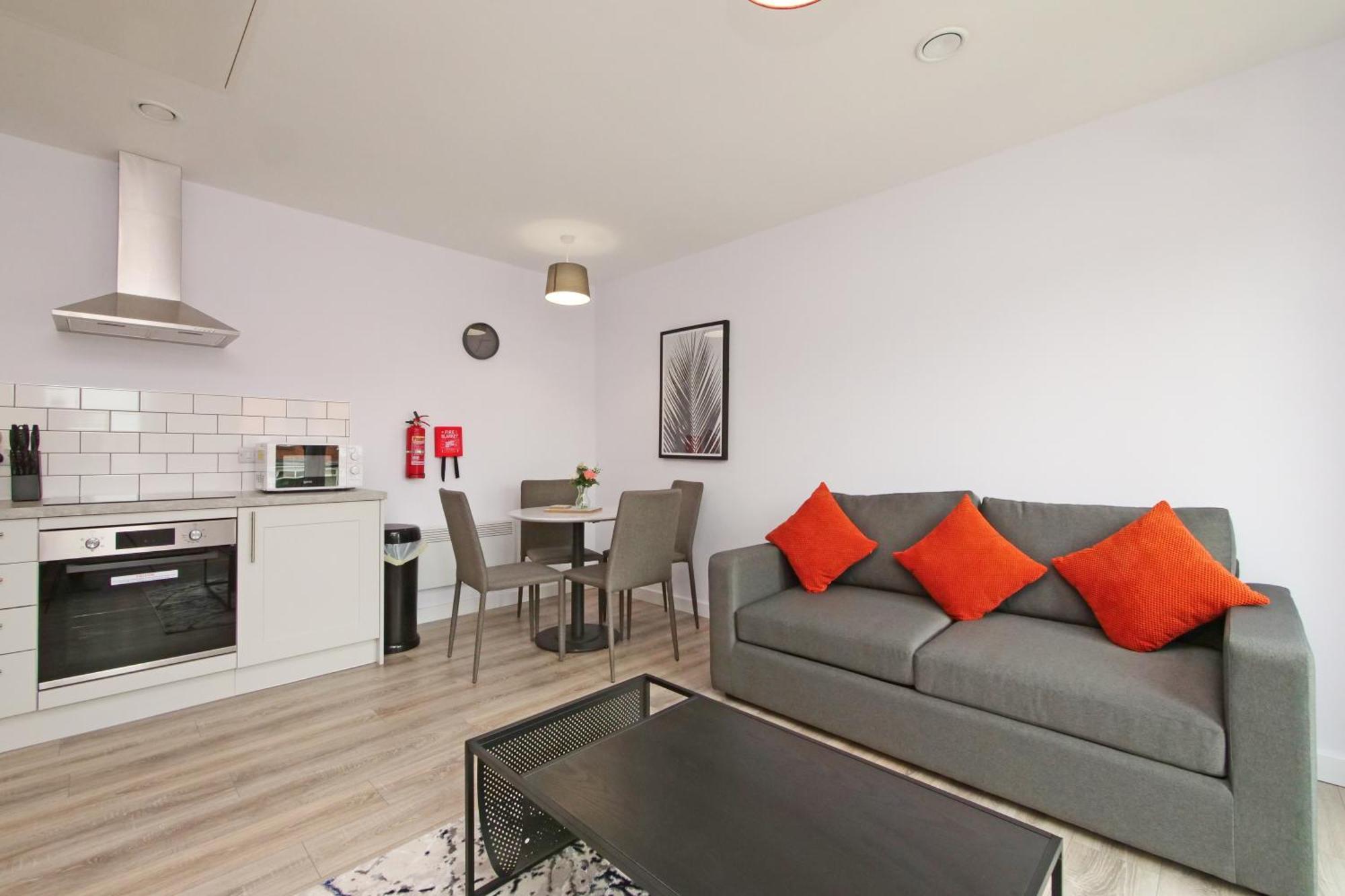 Apartment 46 Luna With Free Parking ยอร์ค ภายนอก รูปภาพ
