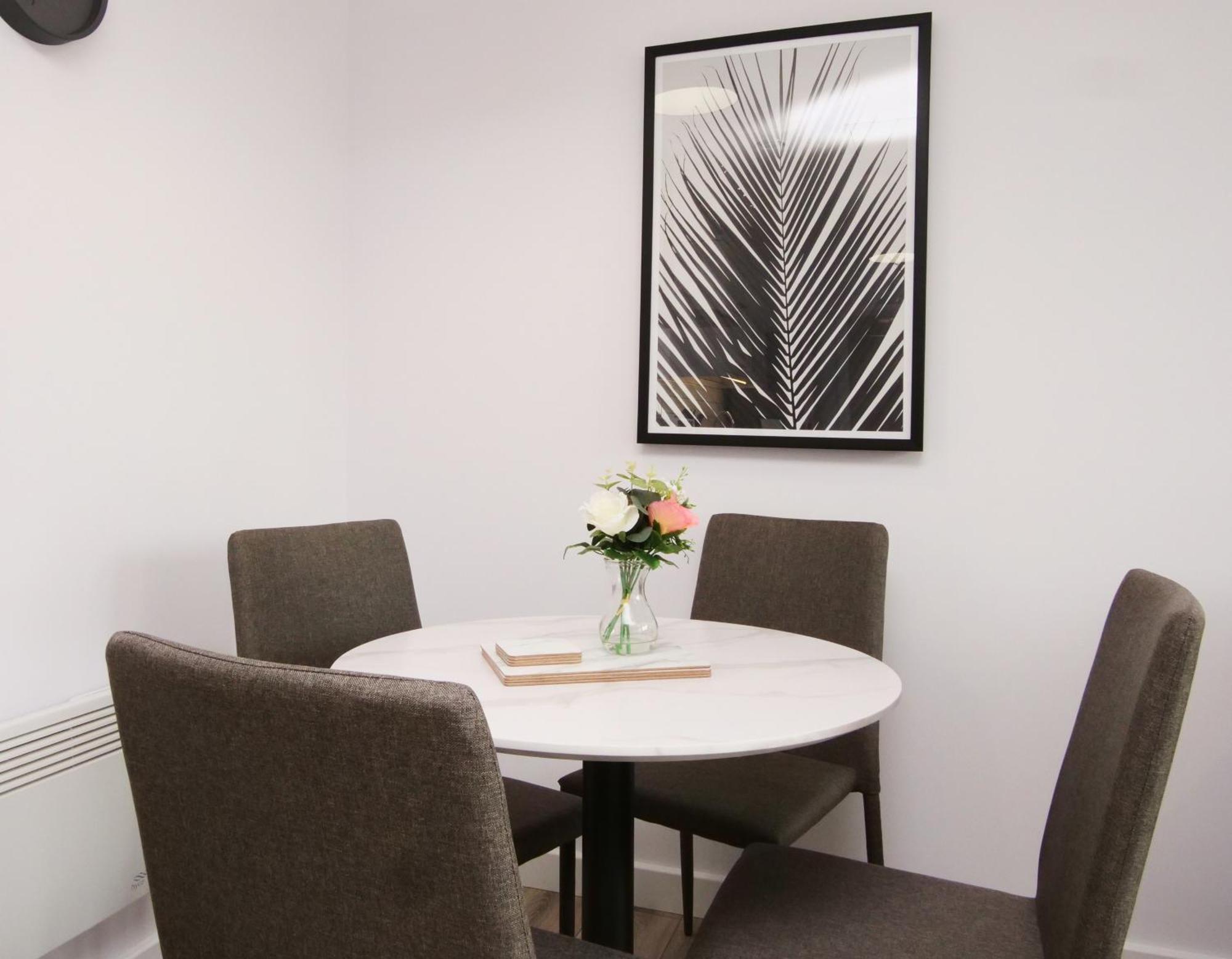 Apartment 46 Luna With Free Parking ยอร์ค ภายนอก รูปภาพ